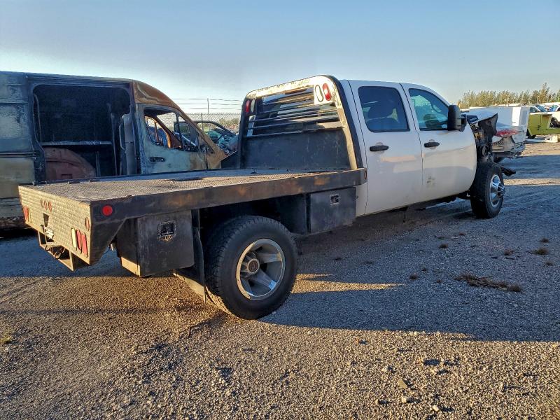 Продаж на аукціоні авто 2009 Chevrolet Silverado, vin: 1GBJK73619F121173, номер лоту: 97945455