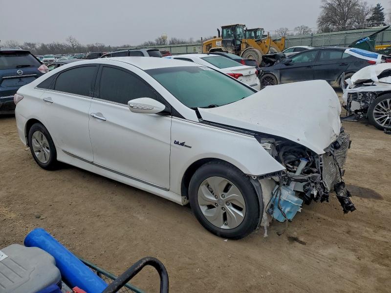 Продаж на аукціоні авто 2015 Hyundai Sonata Hyb, vin: KMHEC4A44FA128777, номер лоту: 95690785