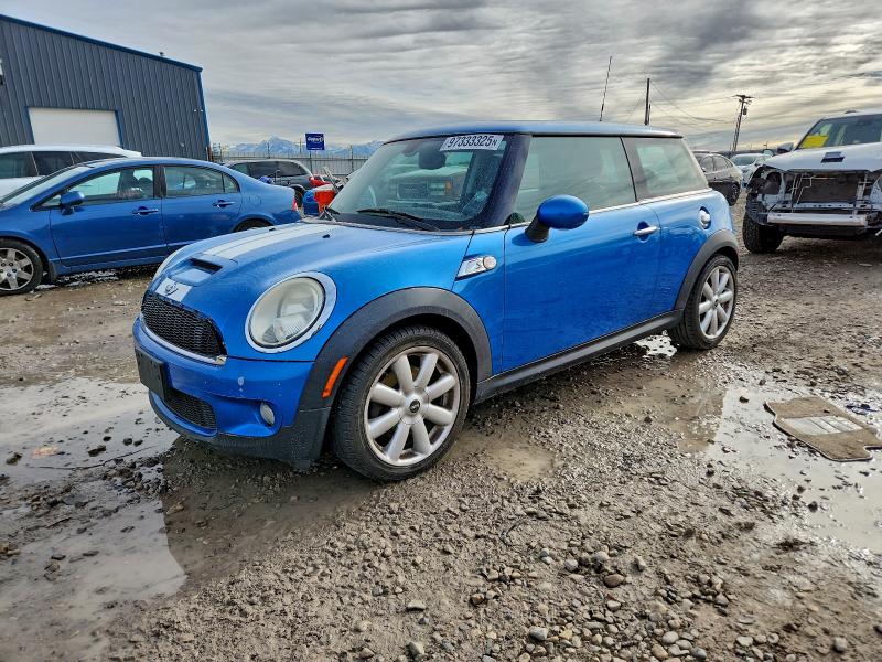 97333325 :رقم المزاد ، WMWMF73518TT87567 vin ، 2008 Mini Cooper مزاد بيع