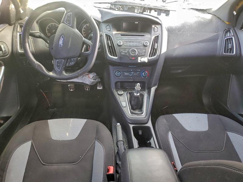 2017 Ford Focus მანქანა იყიდება აუქციონზე, vin: 1FADP3L95HL200719, აუქციონის ნომერი: 92057155