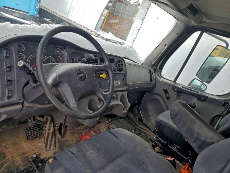 Продажа на аукционе авто 2016 Freightliner M2, vin: 1FVACWDT2GHHD8450, номер лота: 94358045