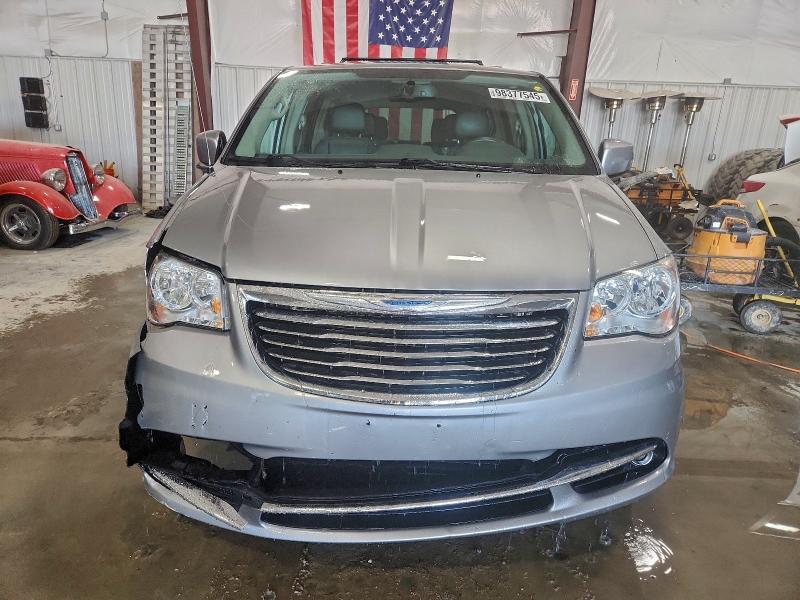 98377545 :رقم المزاد ، 2C4RC1BG1DR774512 vin ، 2013 Chrysler Town & Cou مزاد بيع
