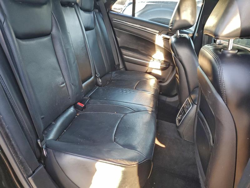 94677195 :رقم المزاد ، 2C3CCAET2DH711640 vin ، 2013 Chrysler 300c مزاد بيع