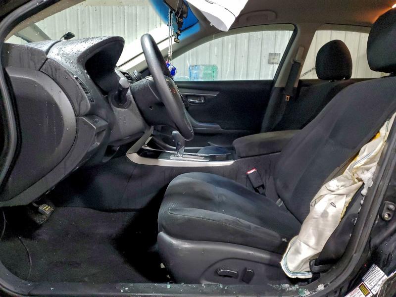 2014 Nissan Altima მანქანა იყიდება აუქციონზე, vin: 1N4AL3AP4EC131761, აუქციონის ნომერი: 95792935