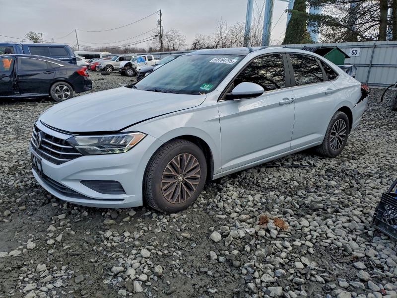Продажа на аукционе авто 2019 Volkswagen Jetta, vin: 3VWC57BU3KM090779, номер лота: 95184795