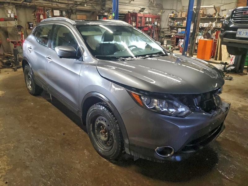 94436775 :رقم المزاد ، JN1BJ1CR1JW261869 vin ، 2018 Nissan Qashqai مزاد بيع