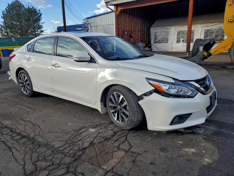 2017 Niss Altima მანქანა იყიდება აუქციონზე, vin: 1N4AL3AP3HC179837, აუქციონის ნომერი: 96641965