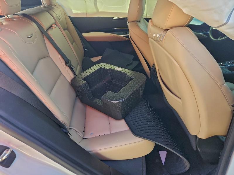 2024 Cadillac Xt4 მანქანა იყიდება აუქციონზე, vin: 1GYAZAR48RF120896, აუქციონის ნომერი: 77773785