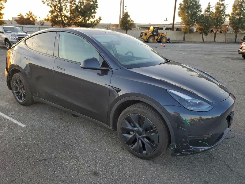 Продажа на аукционе авто 2025 Tesla Model Y, vin: 7SAYGDED3SF218281, номер лота: 93929205