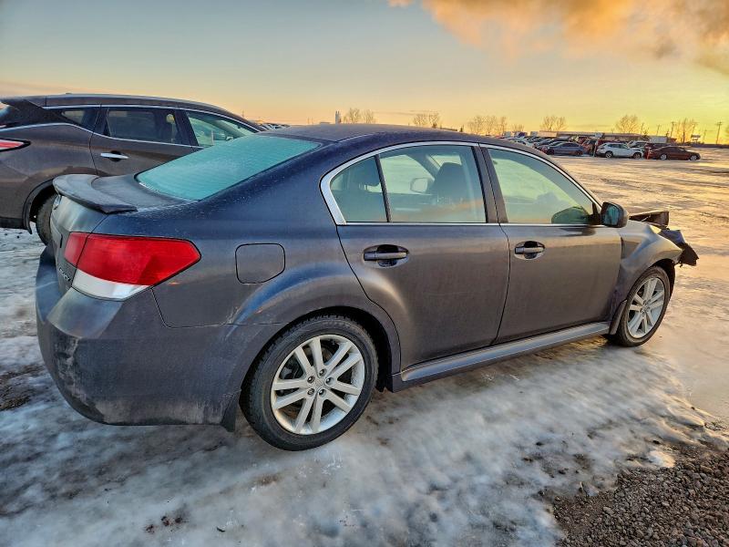 97417425 :رقم المزاد ، 4S3BMGG6XB3261797 vin ، 2011 Subaru Legacy مزاد بيع
