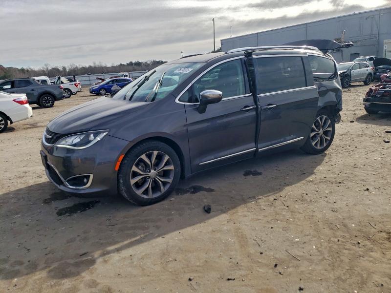 2017 Chrysler Pacifica მანქანა იყიდება აუქციონზე, vin: 2C4RC1GG8HR753672, აუქციონის ნომერი: 95033025
