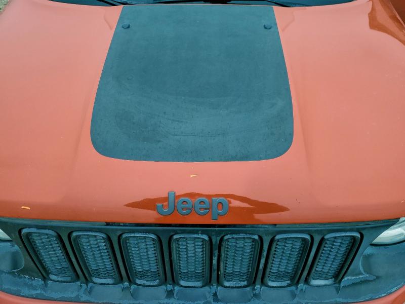 2017 Jeep Renegade მანქანა იყიდება აუქციონზე, vin: ZACCJBCB6HPF76085, აუქციონის ნომერი: 94746735