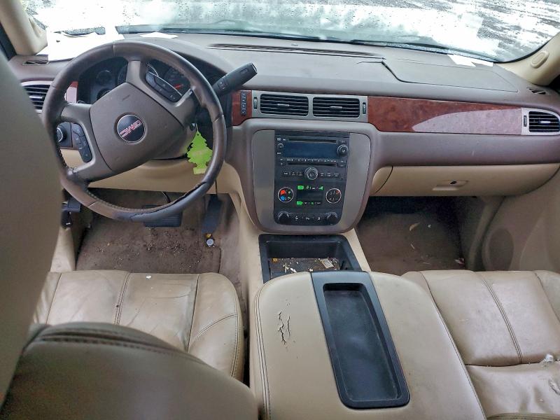 Продажа на аукционе авто 2010 Gmc Yukon Xl, vin: 1GKUKKE31AR202745, номер лота: 95940155
