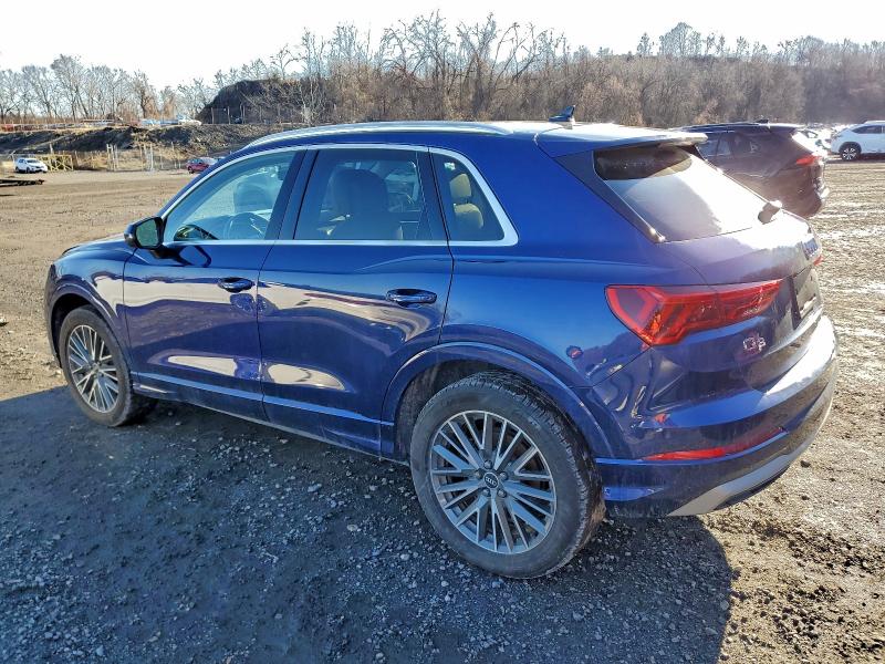 97966195 :رقم المزاد ، WA1BUCF31N1028756 vin ، 2022 Audi Q3 مزاد بيع