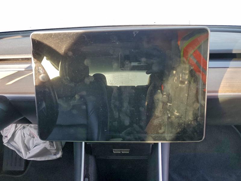97795255 :رقم المزاد ، 5YJ3E1EB8KF196983 vin ، 2019 Tesla Model 3 مزاد بيع