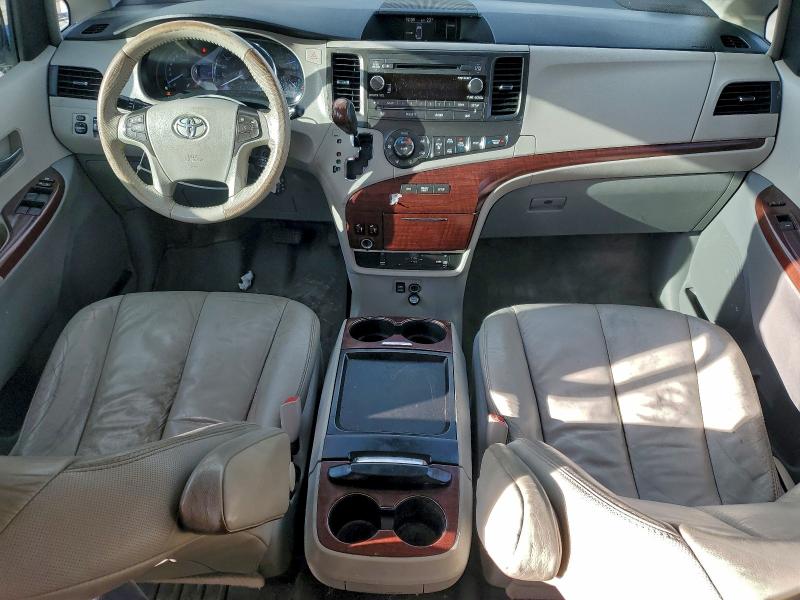 Aukcja sprzedaży 2011 Toyota Sienna Xle, vin: 5TDDK3DC0BS019018, numer aukcji: 98811035