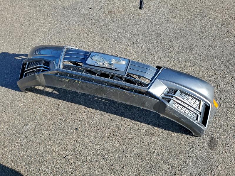 Продаж на аукціоні авто 2018 Audi A4, vin: WAUDNAF49JA124893, номер лоту: 93915575