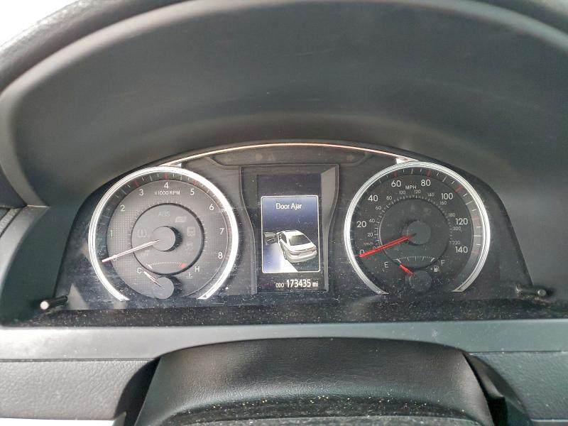 96154455 :رقم المزاد ، 4T1BF1FK0HU407595 vin ، 2017 Toyota Camry مزاد بيع