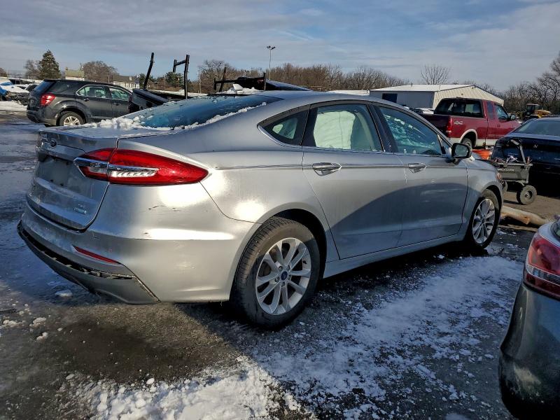 2020 Ford Fusion მანქანა იყიდება აუქციონზე, vin: 3FA6P0HD2LR159402, აუქციონის ნომერი: 96281835