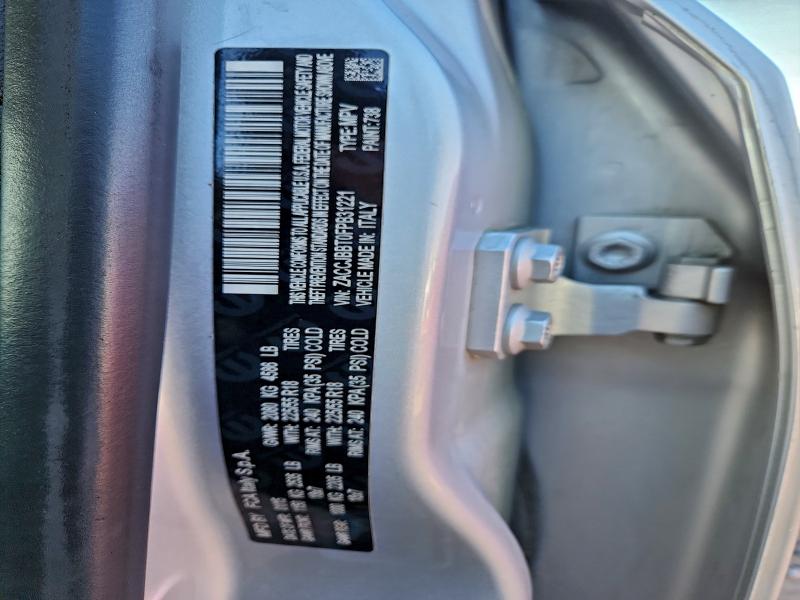 95733355 :رقم المزاد ، ZACCJBBT0FPB31221 vin ، 2015 Jeep Renegade مزاد بيع