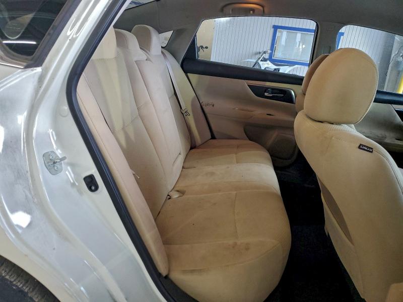 2015 Nissan Altima მანქანა იყიდება აუქციონზე, vin: 1N4AL3AP0FC221278, აუქციონის ნომერი: 95543155