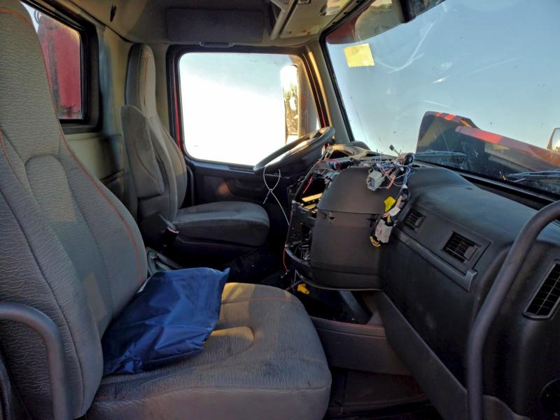 2023 Volvo Vnr მანქანა იყიდება აუქციონზე, vin: 4V4WC9EG0PN614690, აუქციონის ნომერი: 96557685