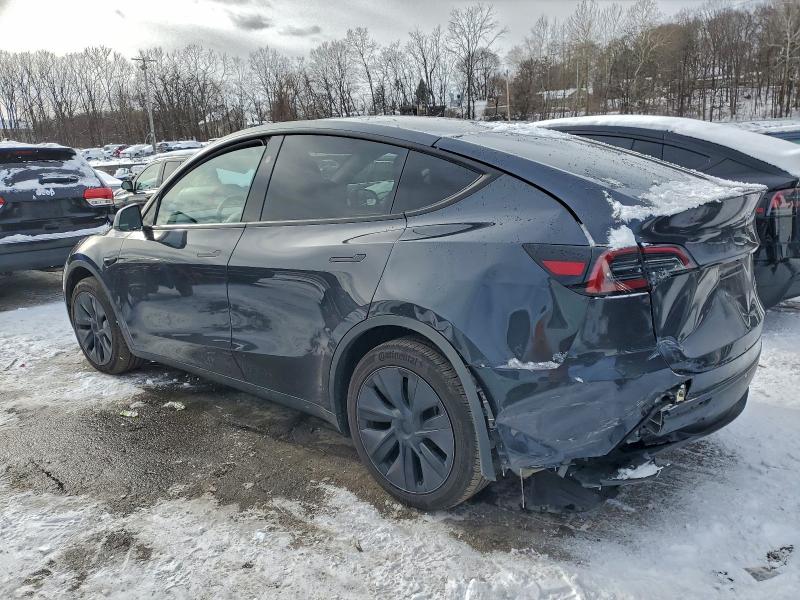 Auction sale of the 2025 Tesla Model Y, vin: 7SAYGAEE0SF308544, lot number: 95700385