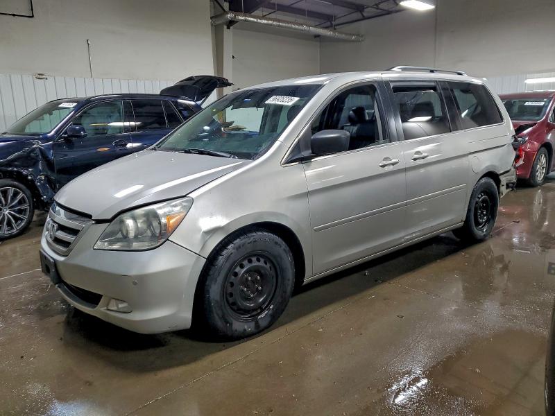 96926235 :رقم المزاد ، 5FNRL38895B121497 vin ، 2005 Honda Odyssey مزاد بيع