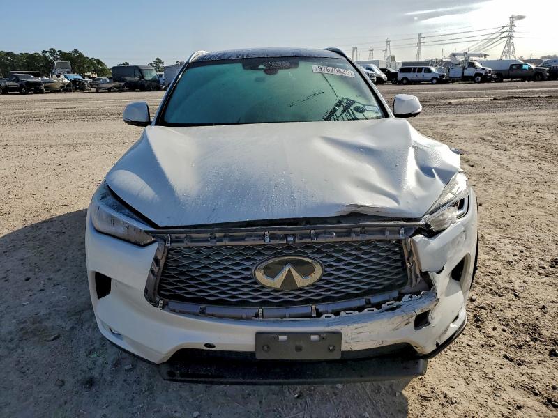97976825 :رقم المزاد ، 3PCAJ5M30KF104849 vin ، 2019 Infiniti Qx50 مزاد بيع