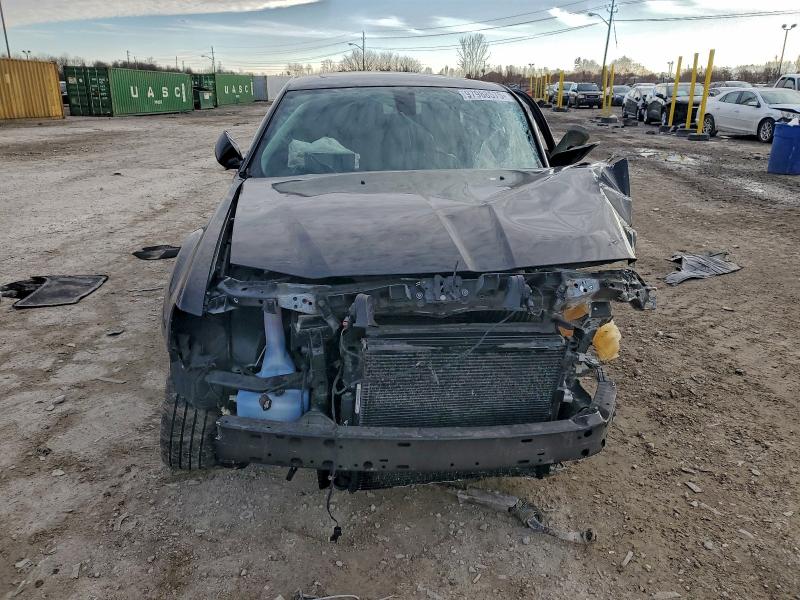 97988575 :رقم المزاد ، 2C3CCARG6KH690060 vin ، 2019 Chrysler 300 مزاد بيع