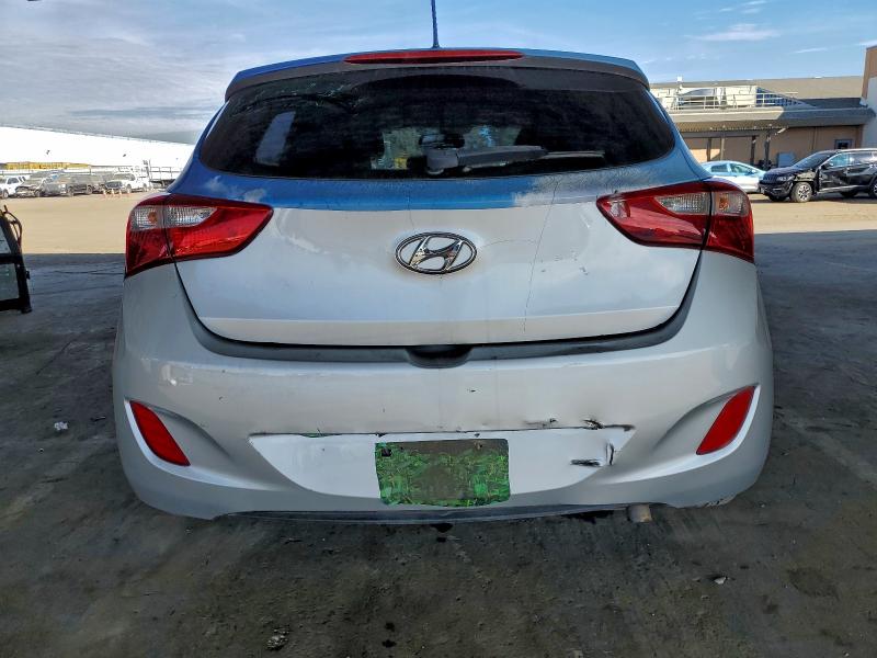 Продаж на аукціоні авто 2017 Hyundai Elantra Gt, vin: KMHD35LH4HU383190, номер лоту: 97374195