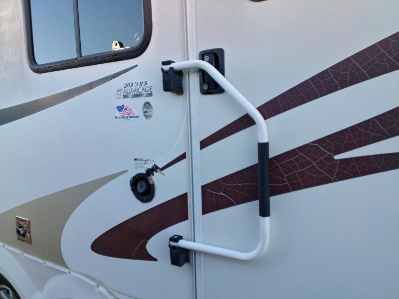 2007 Coachmen Chaparral Series მანქანა იყიდება აუქციონზე, vin: 1TC3B432873101165, აუქციონის ნომერი: 94664395
