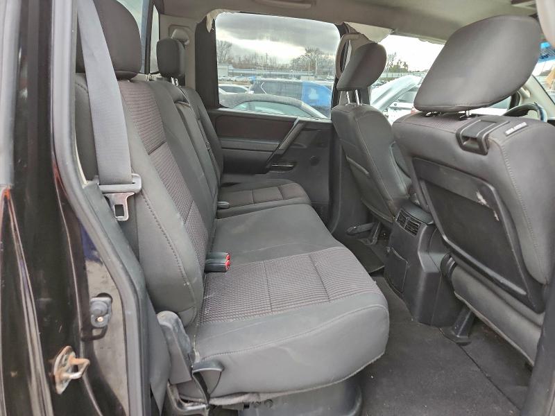98150865 :رقم المزاد ، 1N6AA0EC4AN314451 vin ، 2010 Nissan Titan Xe مزاد بيع