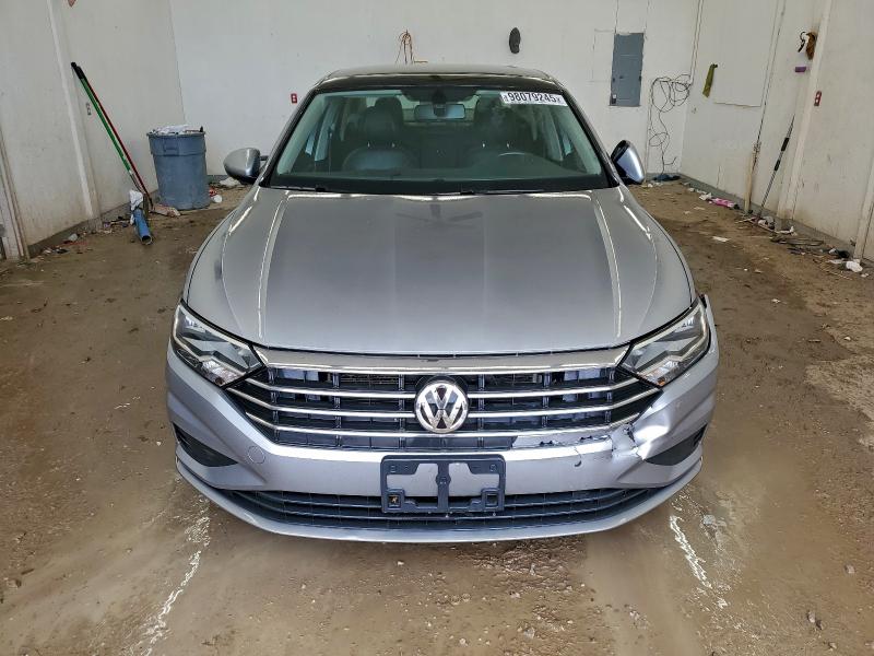 98079245 :رقم المزاد ، 3VWC57BUXMM045762 vin ، 2021 Volkswagen Jetta مزاد بيع