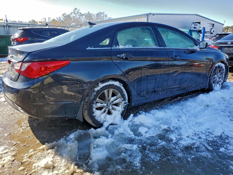 95900215 :رقم المزاد ، 5NPEB4AC0DH518845 vin ، 2013 Hyundai Sonata مزاد بيع