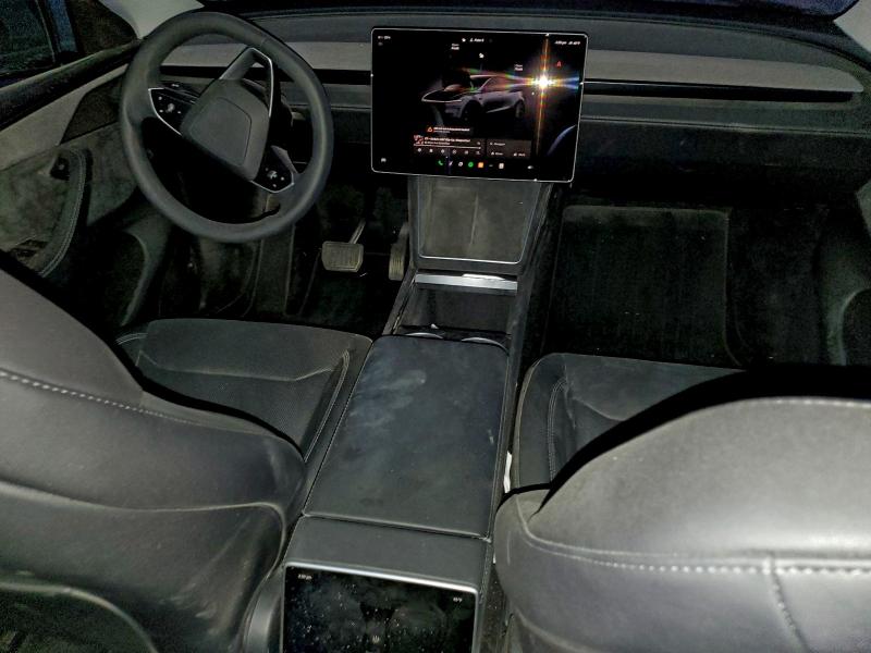 Продажа на аукционе авто 2026 Tesla Model Y, vin: 7SAYGDEE6TA463454, номер лота: 96348535