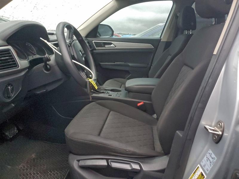 2018 Volkswagen Atlas მანქანა იყიდება აუქციონზე, vin: 1V2AR2CA0JC549965, აუქციონის ნომერი: 91896005