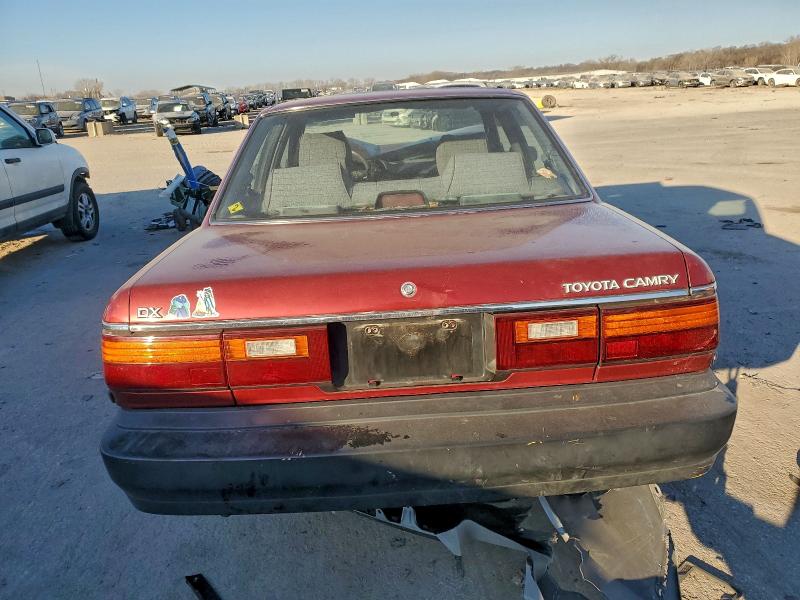 1990 Toyota Camry მანქანა იყიდება აუქციონზე, vin: 4T1SV21E8LU129726, აუქციონის ნომერი: 97376535