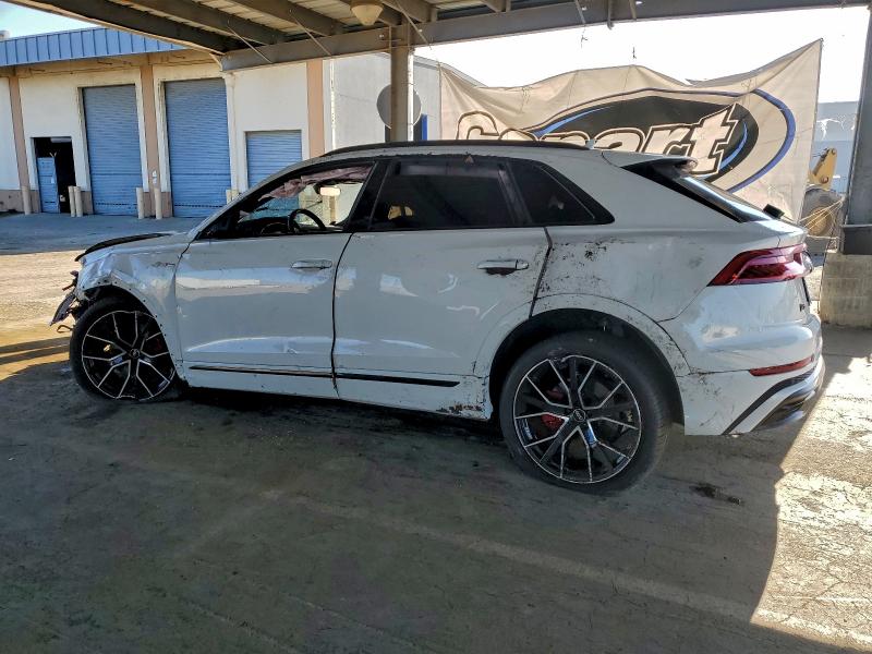 Продаж на аукціоні авто 2022 Audi Q8, vin: WA1EVBF14ND008003, номер лоту: 95930065