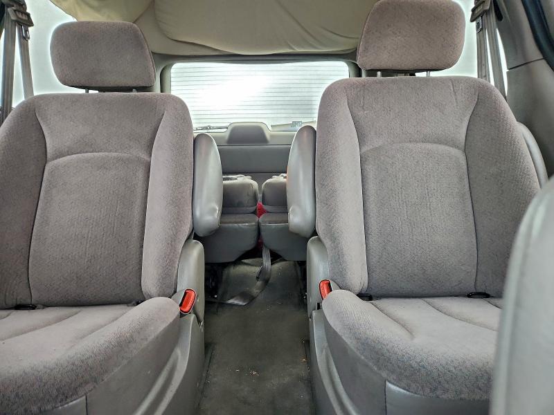 94497435 :رقم المزاد ، 2C4GP44383R354008 vin ، 2003 Chrysler Town & Country مزاد بيع