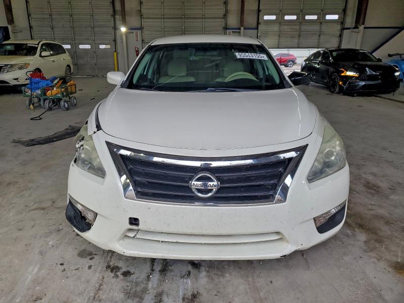 2015 Nissan Altima მანქანა იყიდება აუქციონზე, vin: 1N4AL3AP0FC221278, აუქციონის ნომერი: 95543155