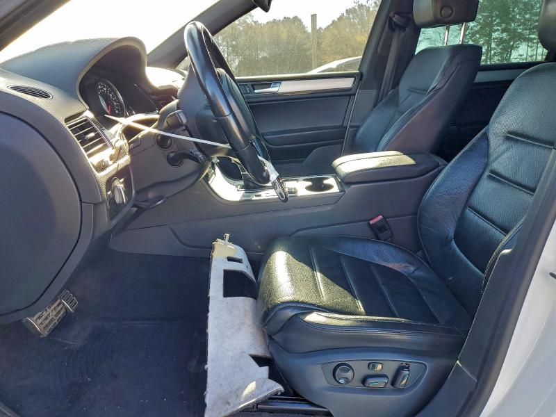 96205045 :رقم المزاد ، WVGRF7BP5HD006885 vin ، 2017 Volkswagen Touareg Wo مزاد بيع