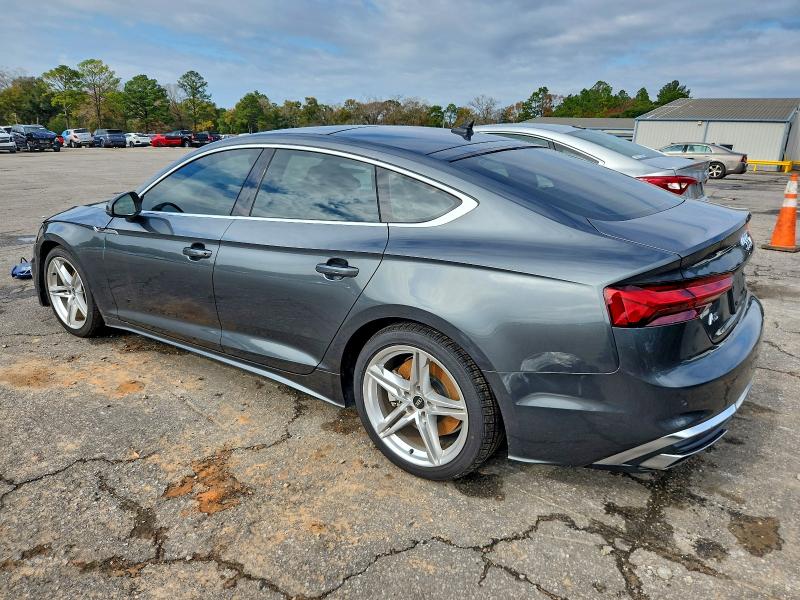 2022 Audi A5 Premium მანქანა იყიდება აუქციონზე, vin: WAUFACF51NA029114, აუქციონის ნომერი: 96611355