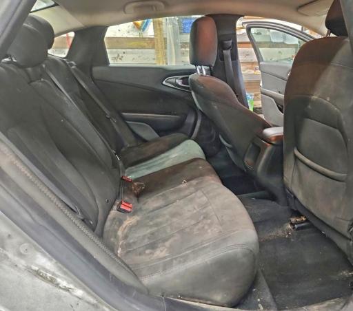 96322615 :رقم المزاد ، 1C3CCCFB3GN121430 vin ، 2016 Chrysler 200 مزاد بيع