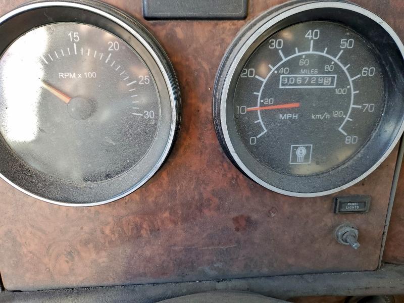 96714595 :رقم المزاد ، 1XKWD49X75R076019 vin ، 2005 Kenworth Construction مزاد بيع