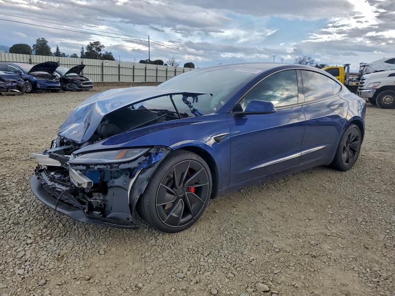 79979715 :رقم المزاد ، 5YJ3E1ET7SF005479 vin ، 2025 Tesla Model 3 مزاد بيع