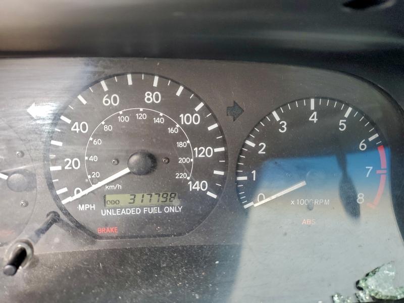 96587155 :رقم المزاد ، JT2BG28KXW0181261 vin ، 1998 Toyota Camry مزاد بيع