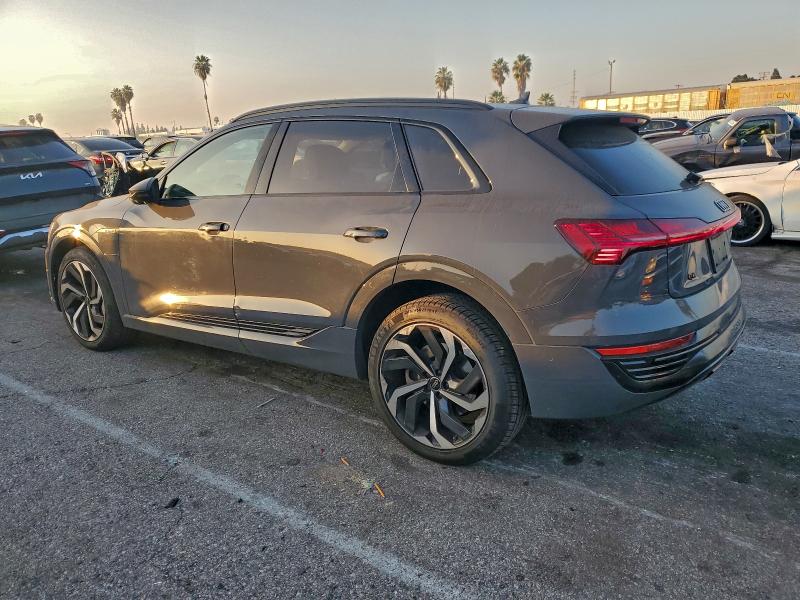 2024 Audi Q8 E-tron მანქანა იყიდება აუქციონზე, vin: WA15AAGE4RB053550, აუქციონის ნომერი: 97834155