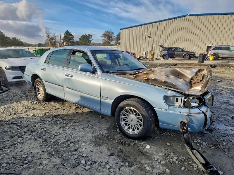 Продаж на аукціоні авто 1998 Lincoln Town Car, vin: 1LNFM82W9WY716108, номер лоту: 97411675