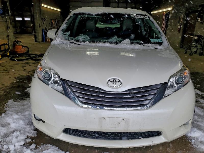 Aukcja sprzedaży 2016 Toyota Sienna, vin: 5TDYK3DC1GS748248, numer aukcji: 95671755